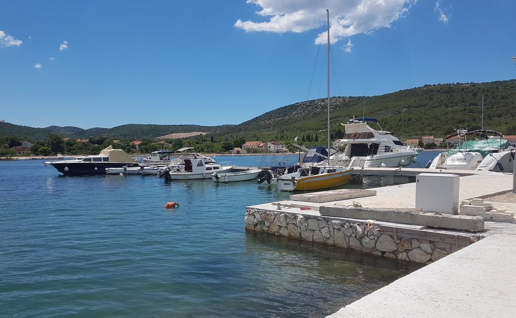 Apartment Adis Šibenik Екстериор снимка